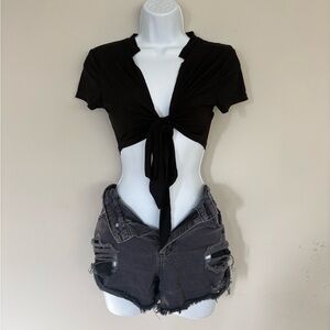 SHEIN Black Tie-Front Short Sleeve Crop Top  Size M